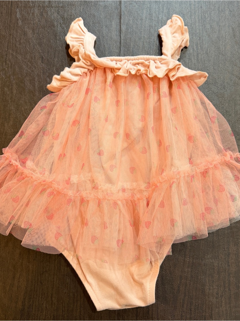 Catherine Malandrino Baby Strawberry Tulle Onsie in Soft Peachy Pink Sz 6-9 M